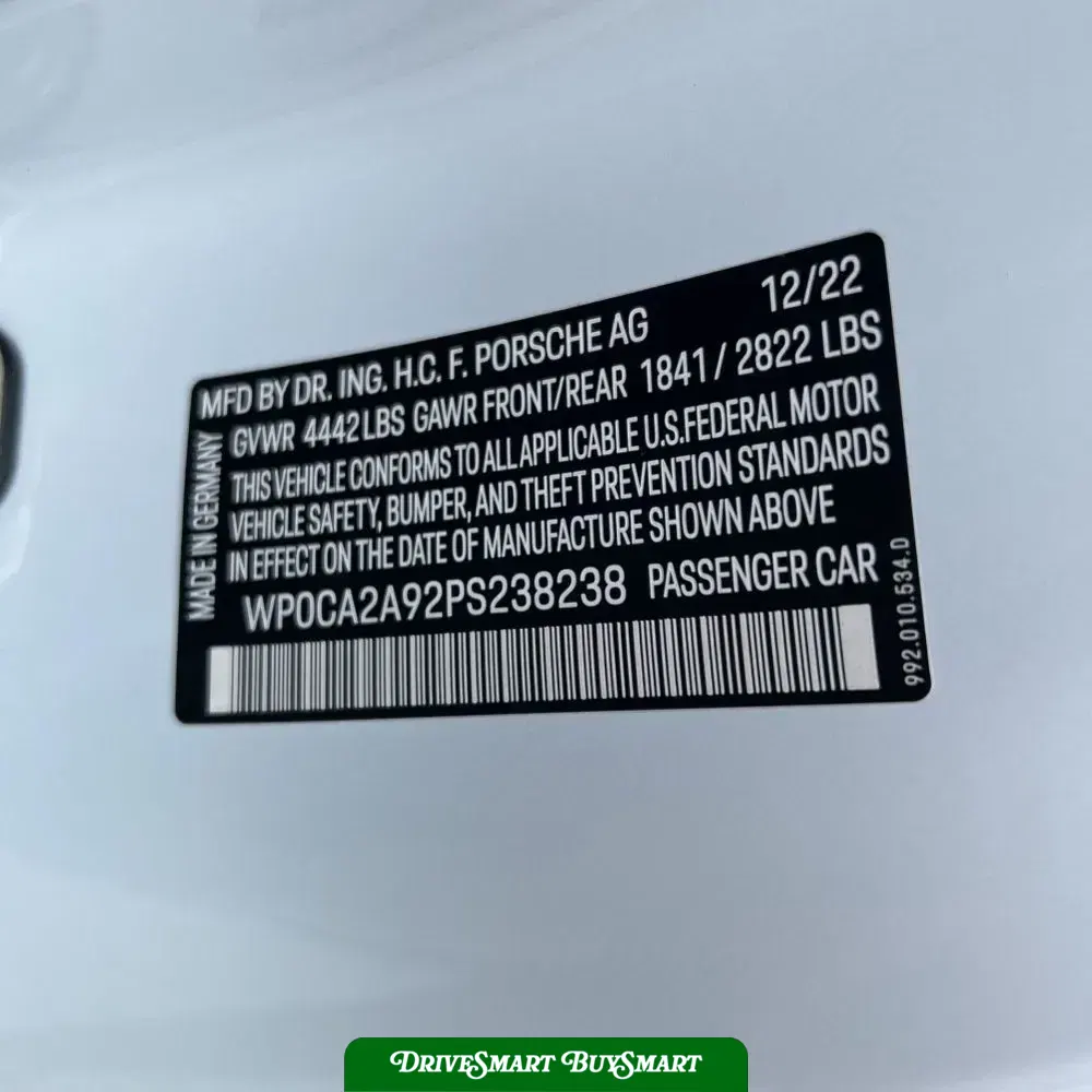 2023 Porsche 911 Carrera