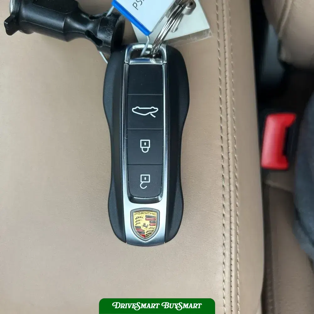 2023 Porsche 911 Carrera