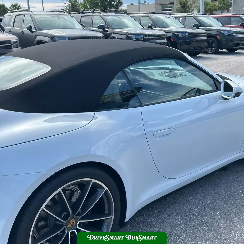 2023 Porsche 911 Carrera