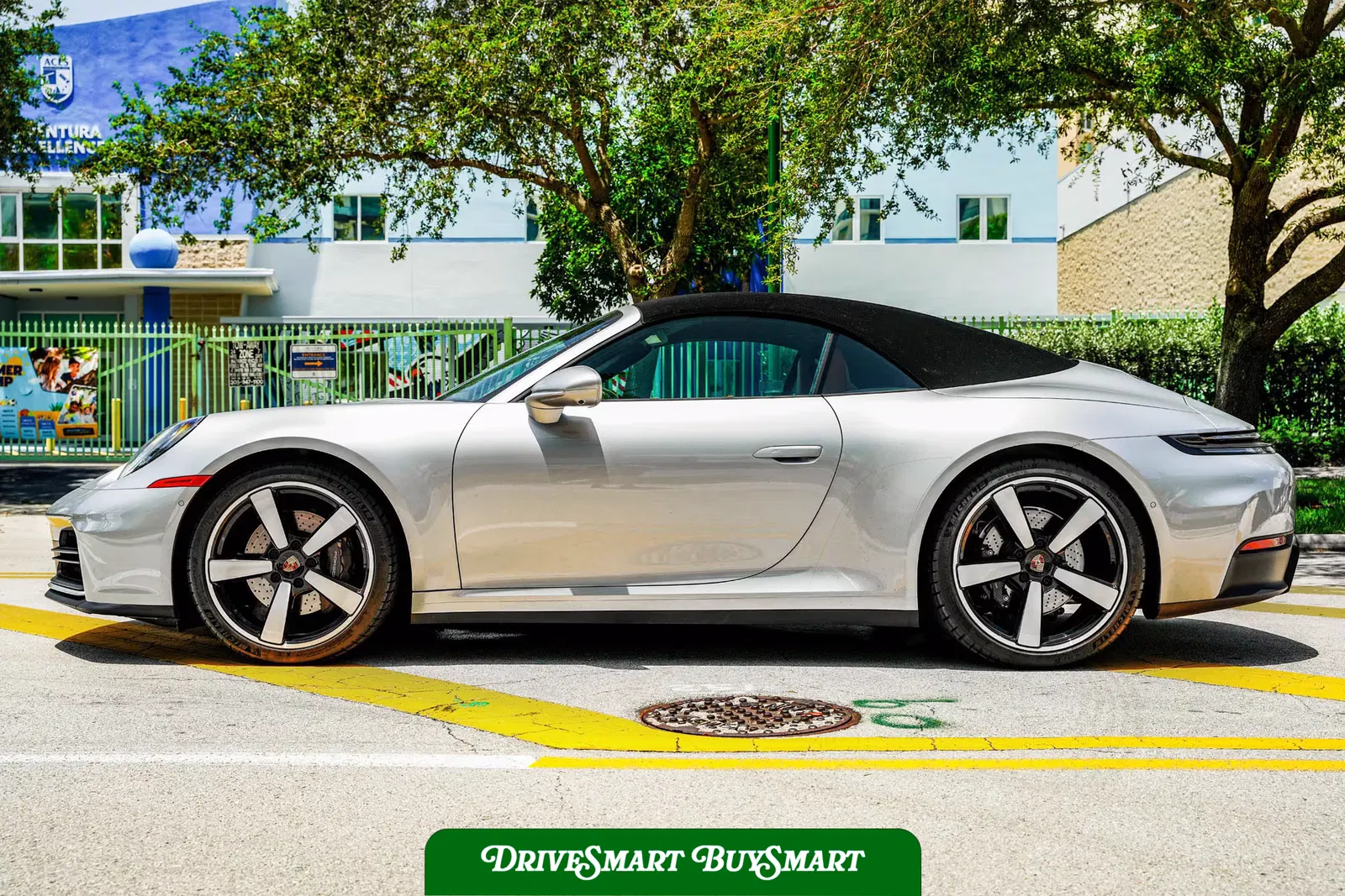 2025 Porsche 911 Carrera Cabriolet