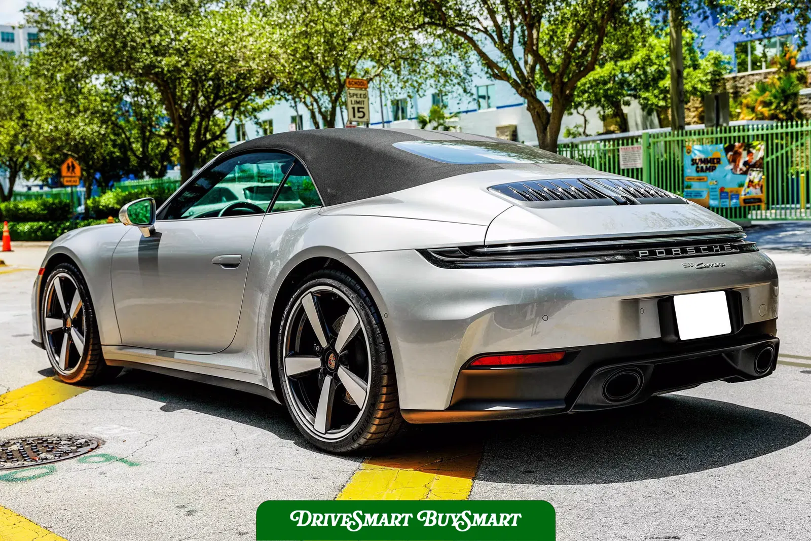 2025 Porsche 911 Carrera Cabriolet