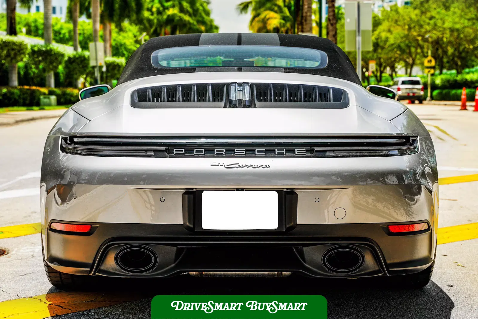 2025 Porsche 911 Carrera Cabriolet