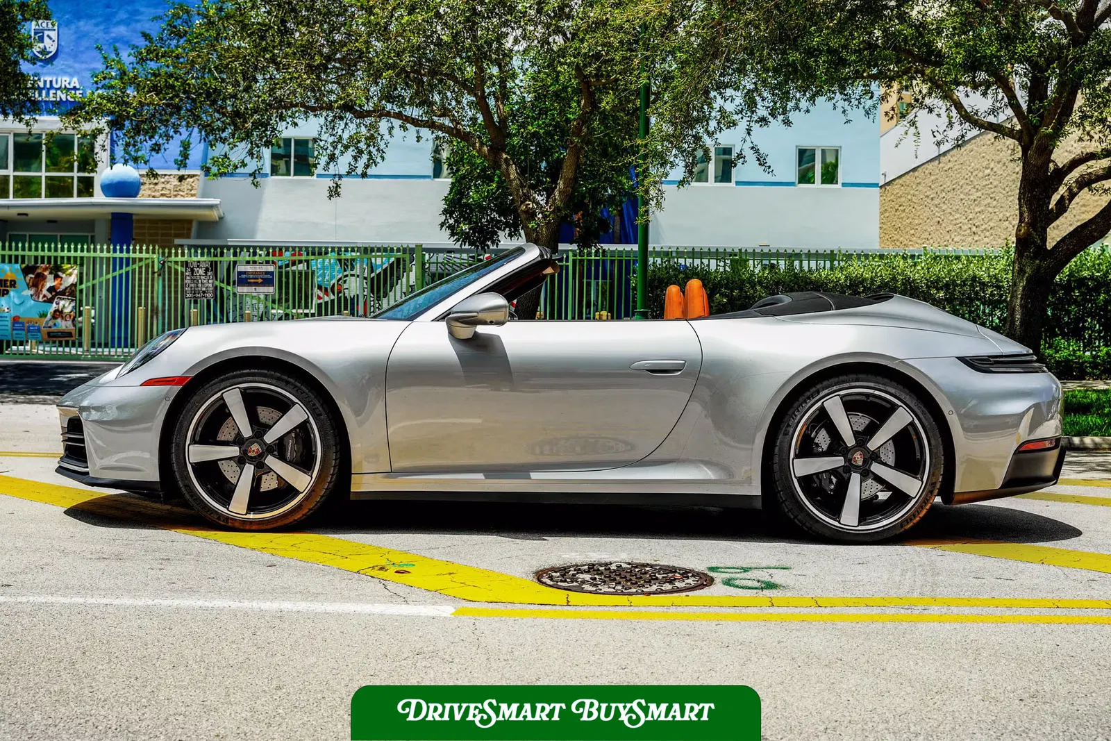 2025 Porsche 911 Carrera Cabriolet