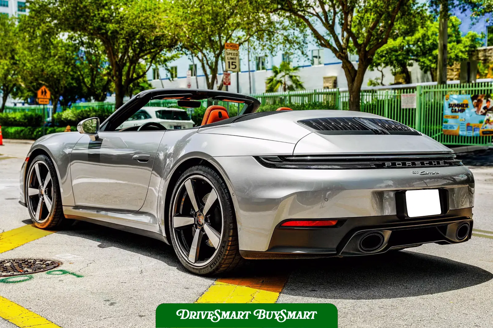 2025 Porsche 911 Carrera Cabriolet