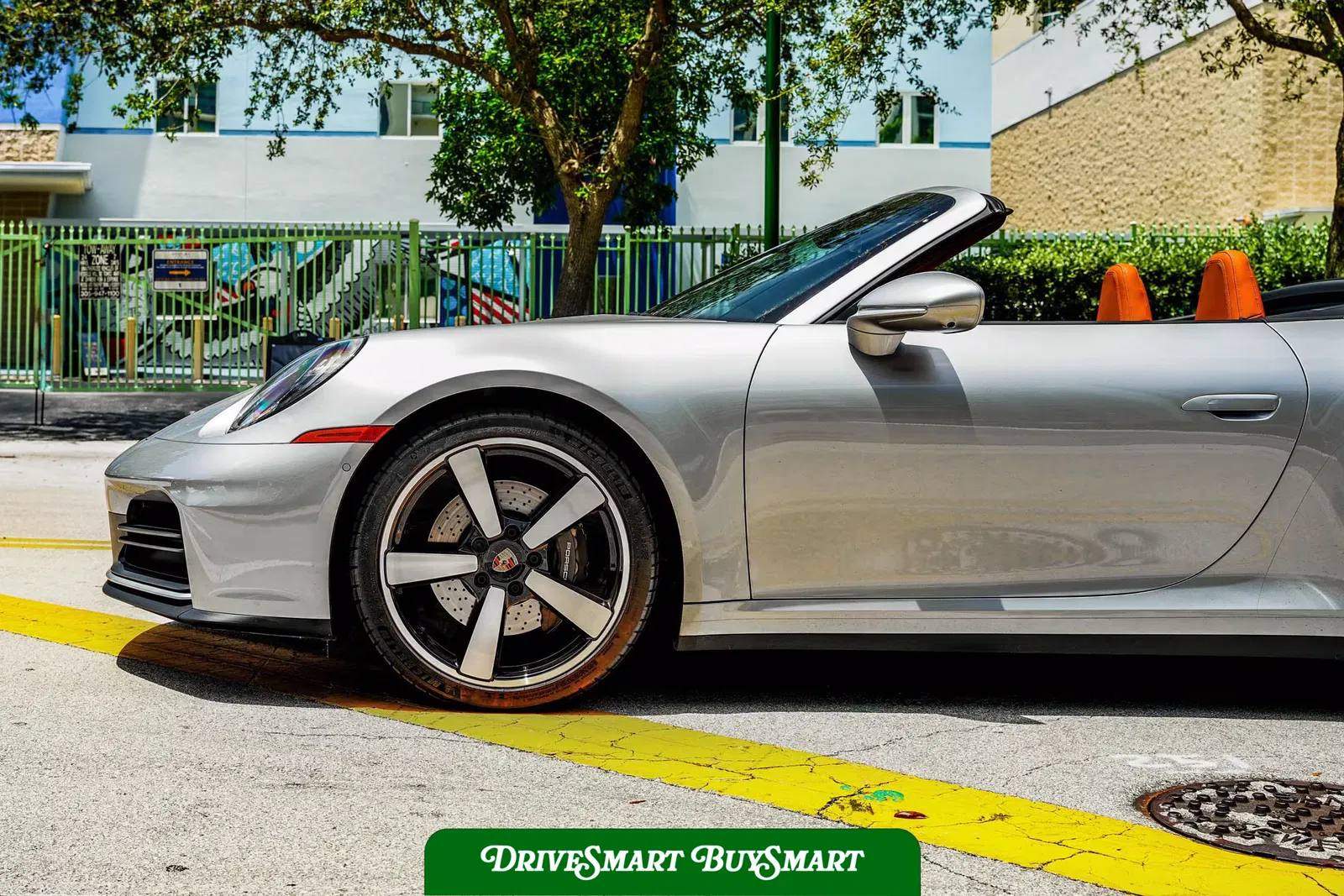2025 Porsche 911 Carrera Cabriolet