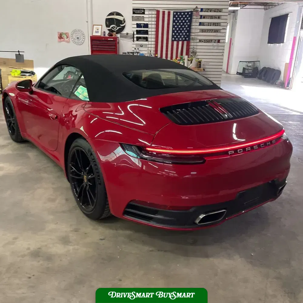2021 Porsche 911 Carrera
