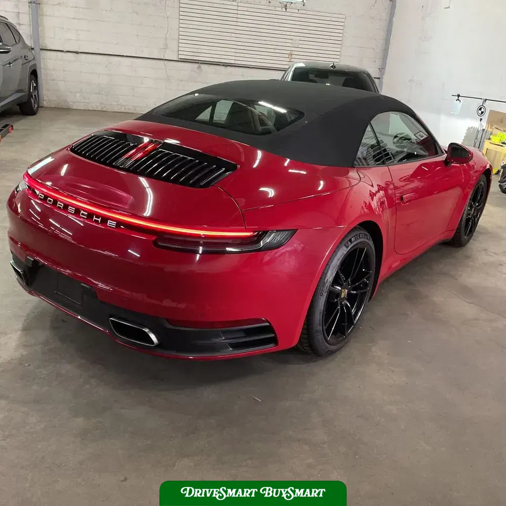 2021 Porsche 911 Carrera