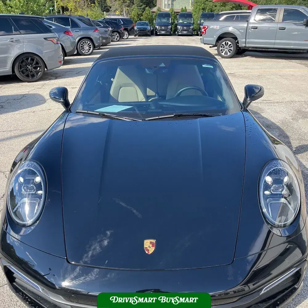 2022 Porsche 911 Carrera