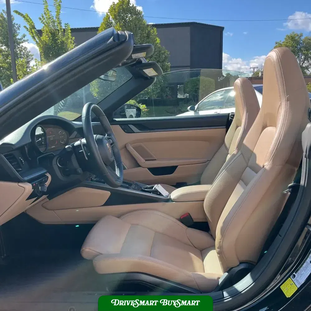 2022 Porsche 911 Carrera