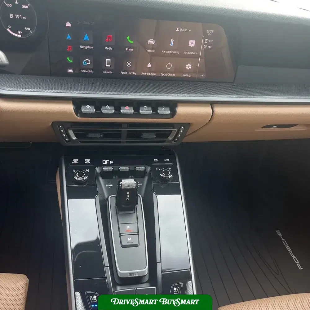 2022 Porsche 911 Carrera