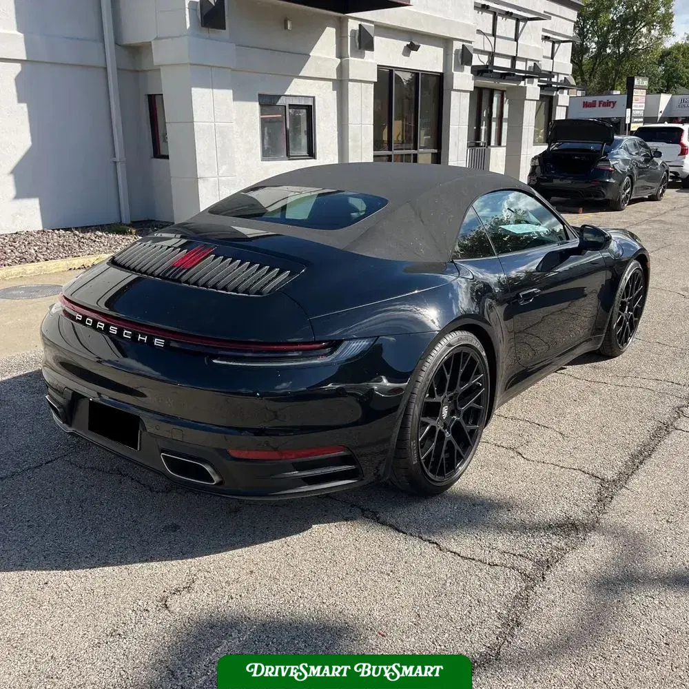 2022 Porsche 911 Carrera
