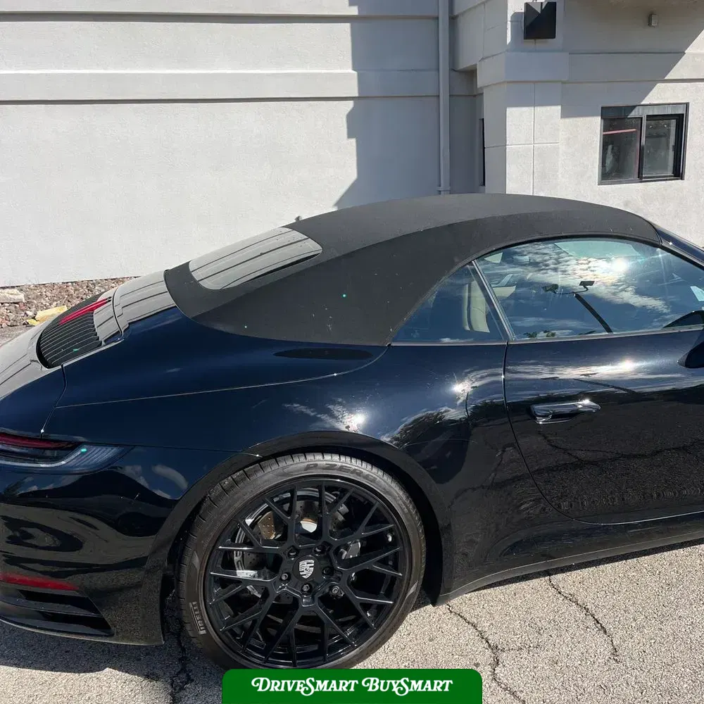 2022 Porsche 911 Carrera