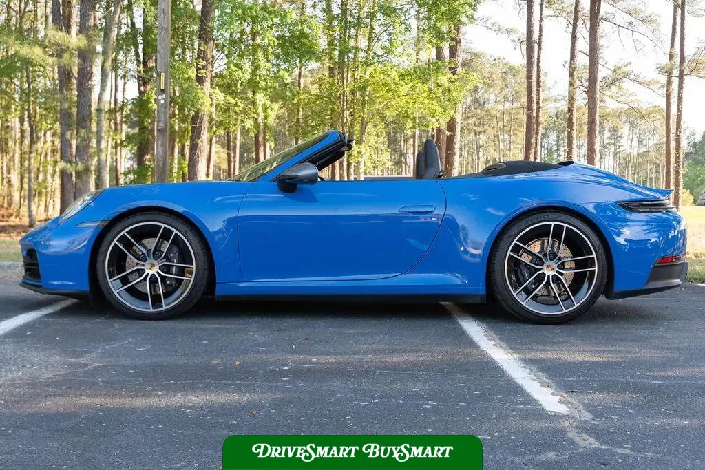 2026 Porsche 911 Carrera T Cabriolet
