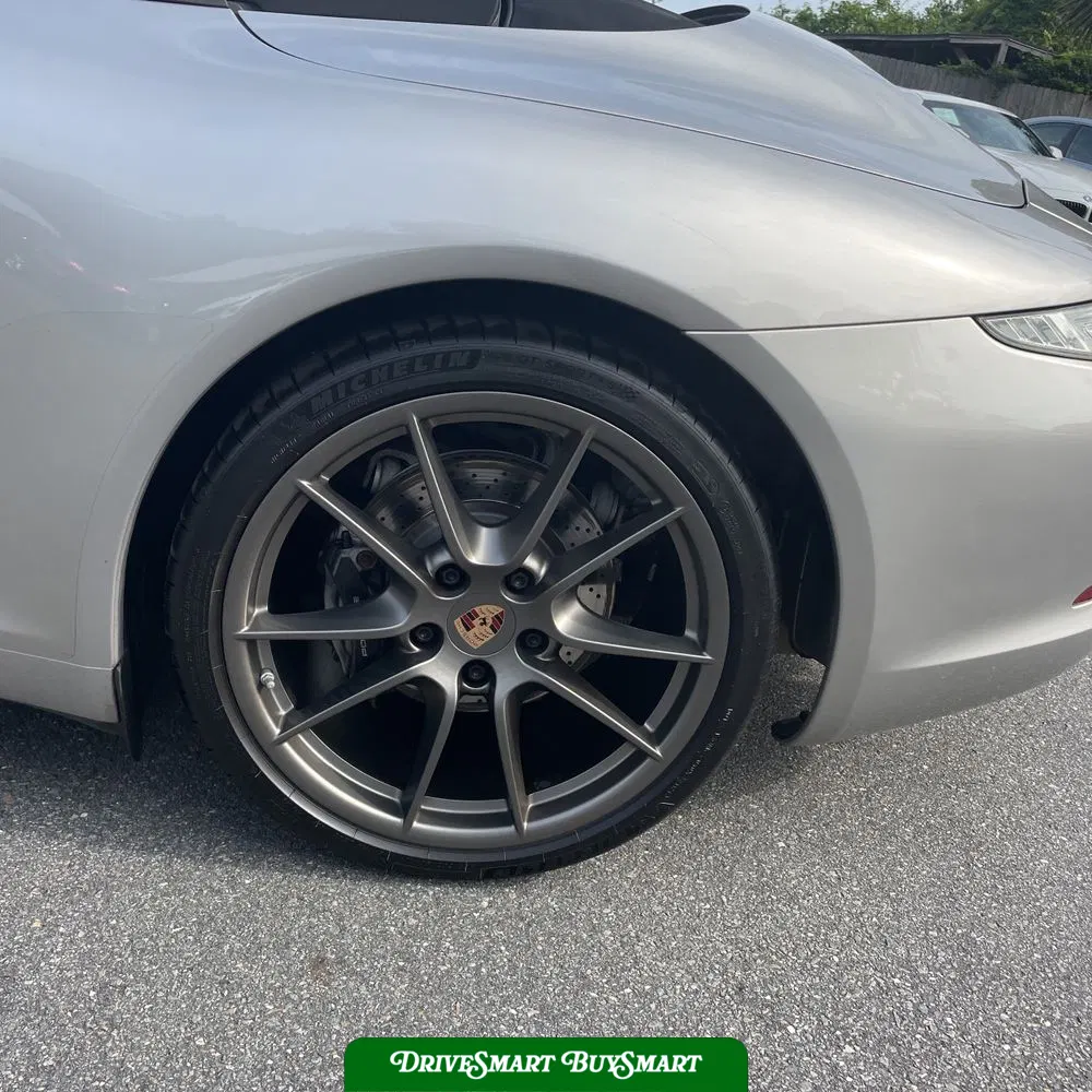 2013 Porsche 911 Carrera
