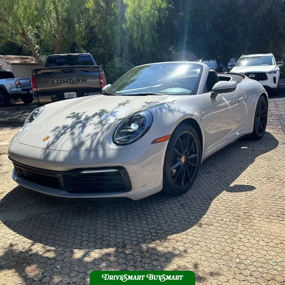 2021 Porsche 911 Carrera