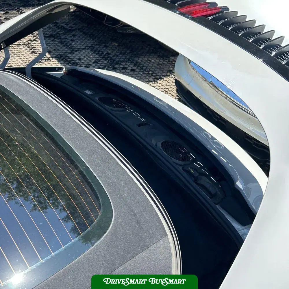 2021 Porsche 911 Carrera