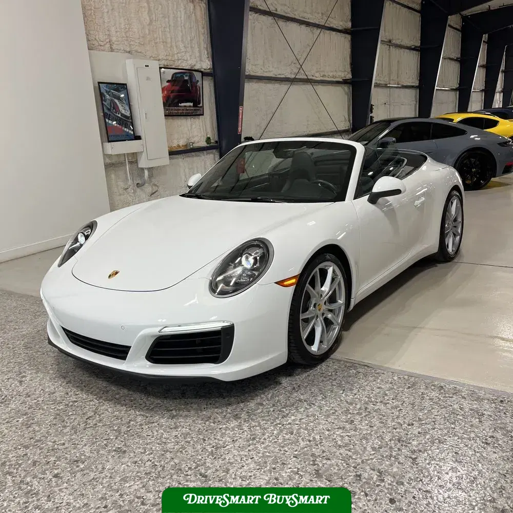 2018 Porsche 911 Carrera