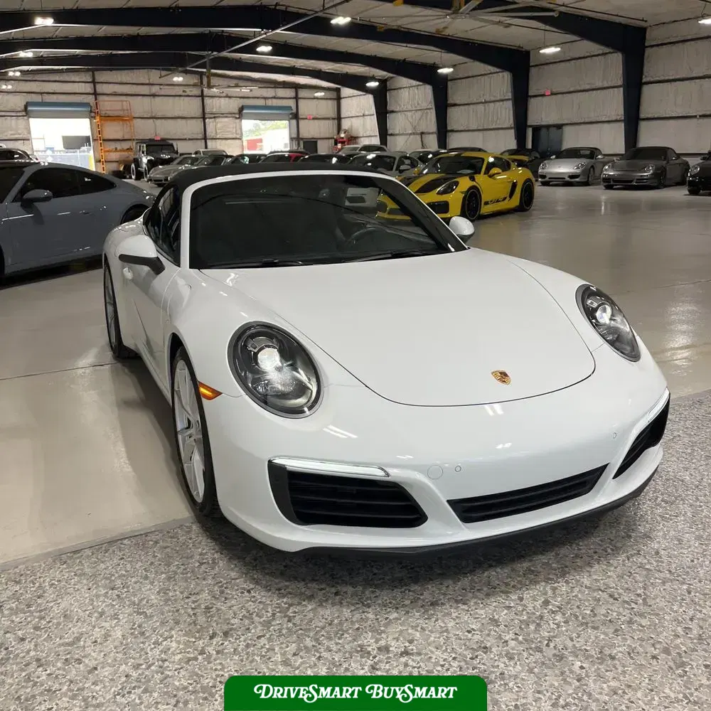 2018 Porsche 911 Carrera