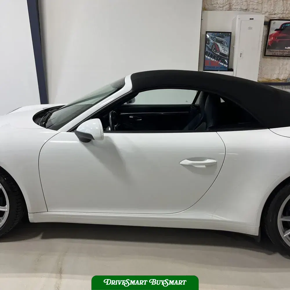 2018 Porsche 911 Carrera