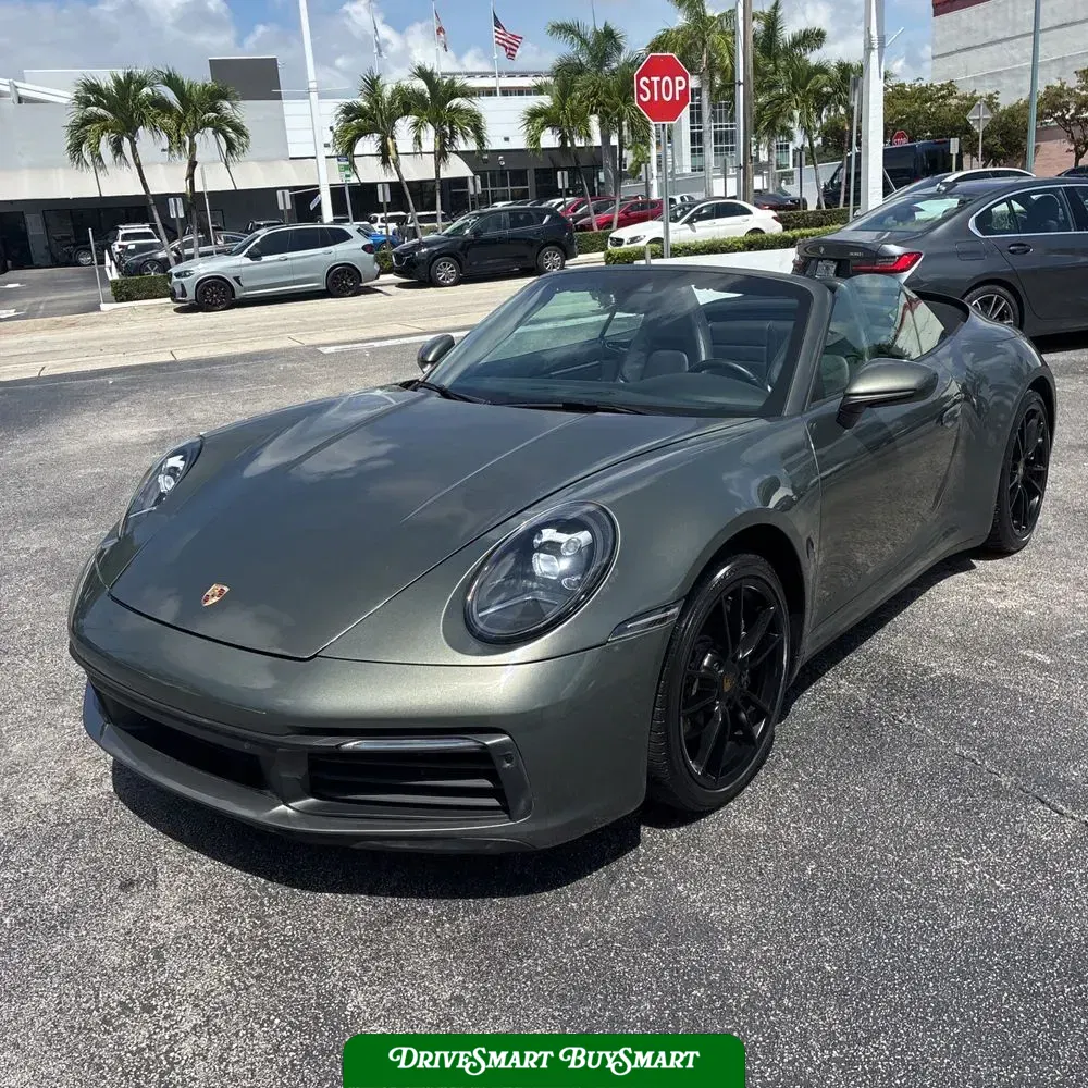 2020 Porsche 911 Carrera Cabriolet