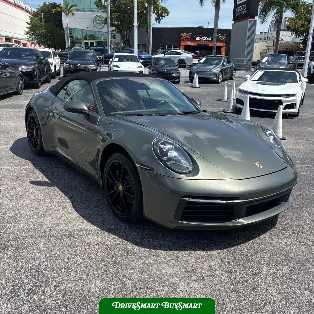 2020 Porsche 911 Carrera Cabriolet