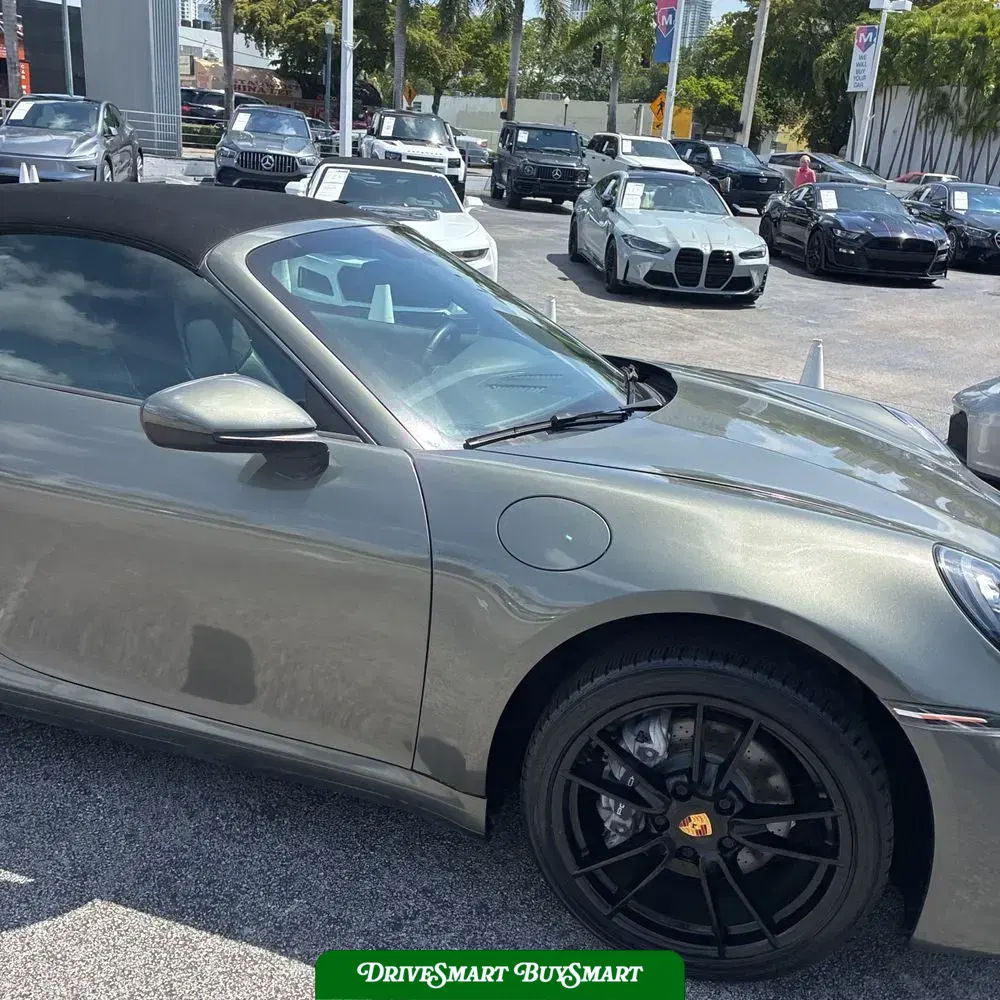 2020 Porsche 911 Carrera Cabriolet