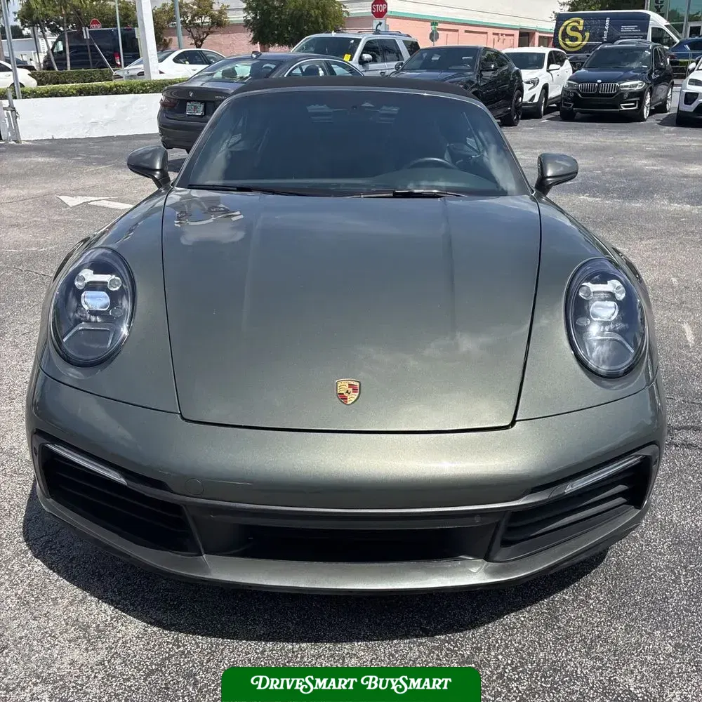 2020 Porsche 911 Carrera Cabriolet