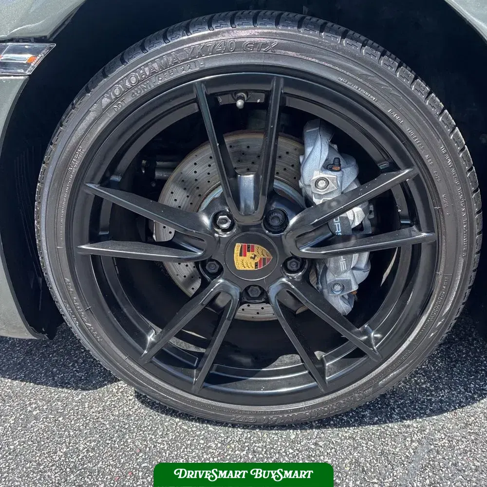 2020 Porsche 911 Carrera Cabriolet