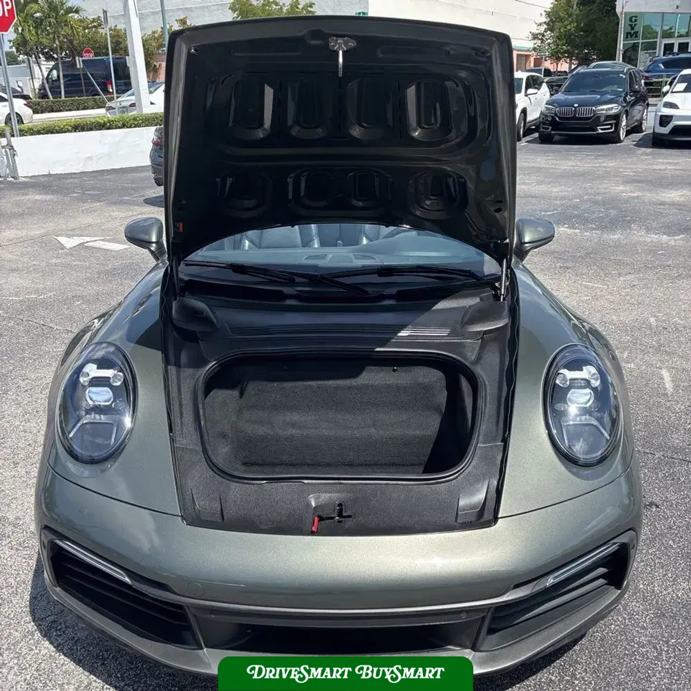 2020 Porsche 911 Carrera Cabriolet