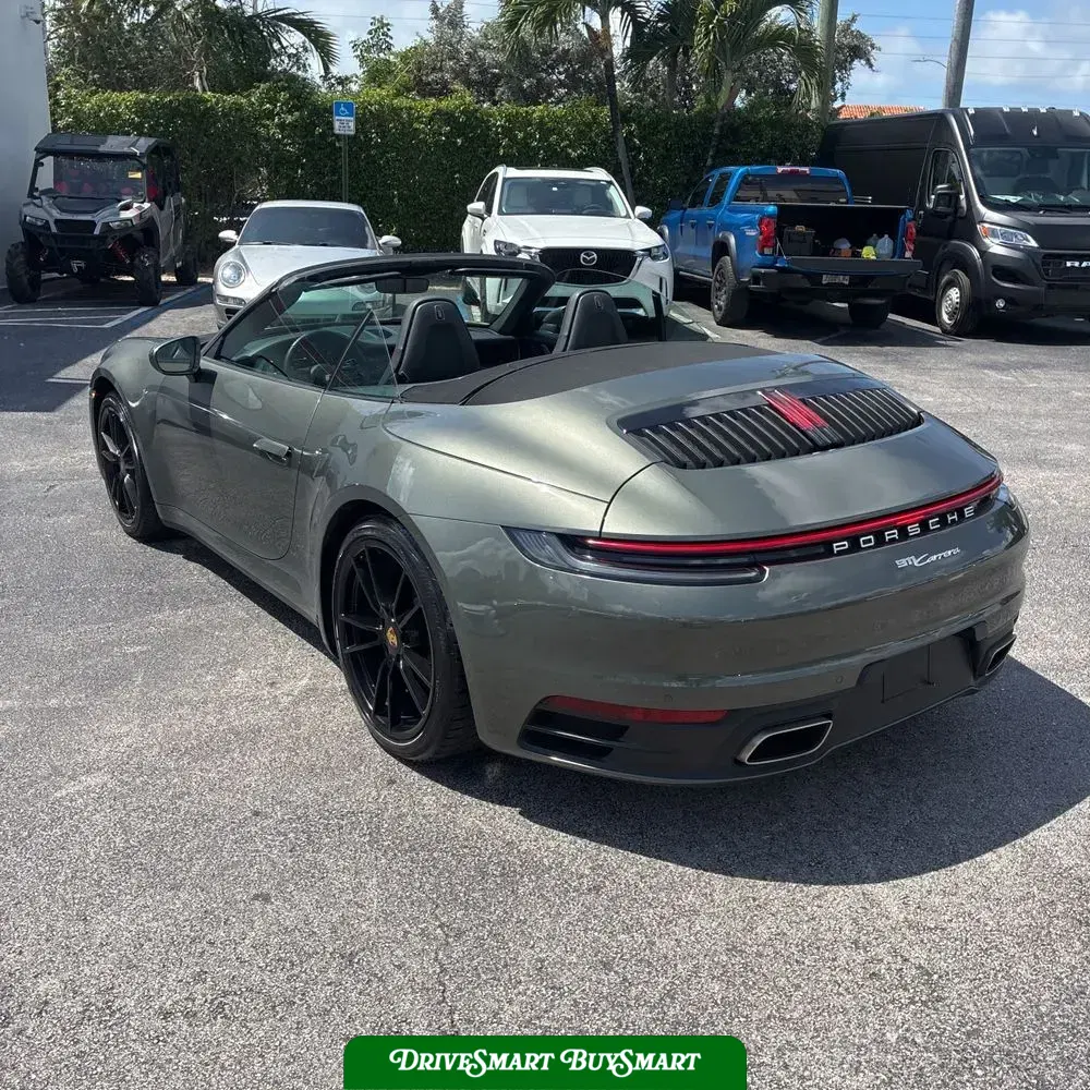2020 Porsche 911 Carrera Cabriolet