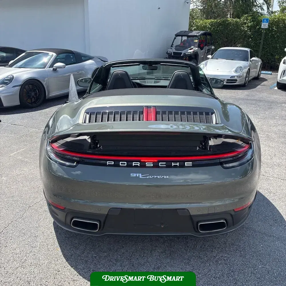 2020 Porsche 911 Carrera Cabriolet