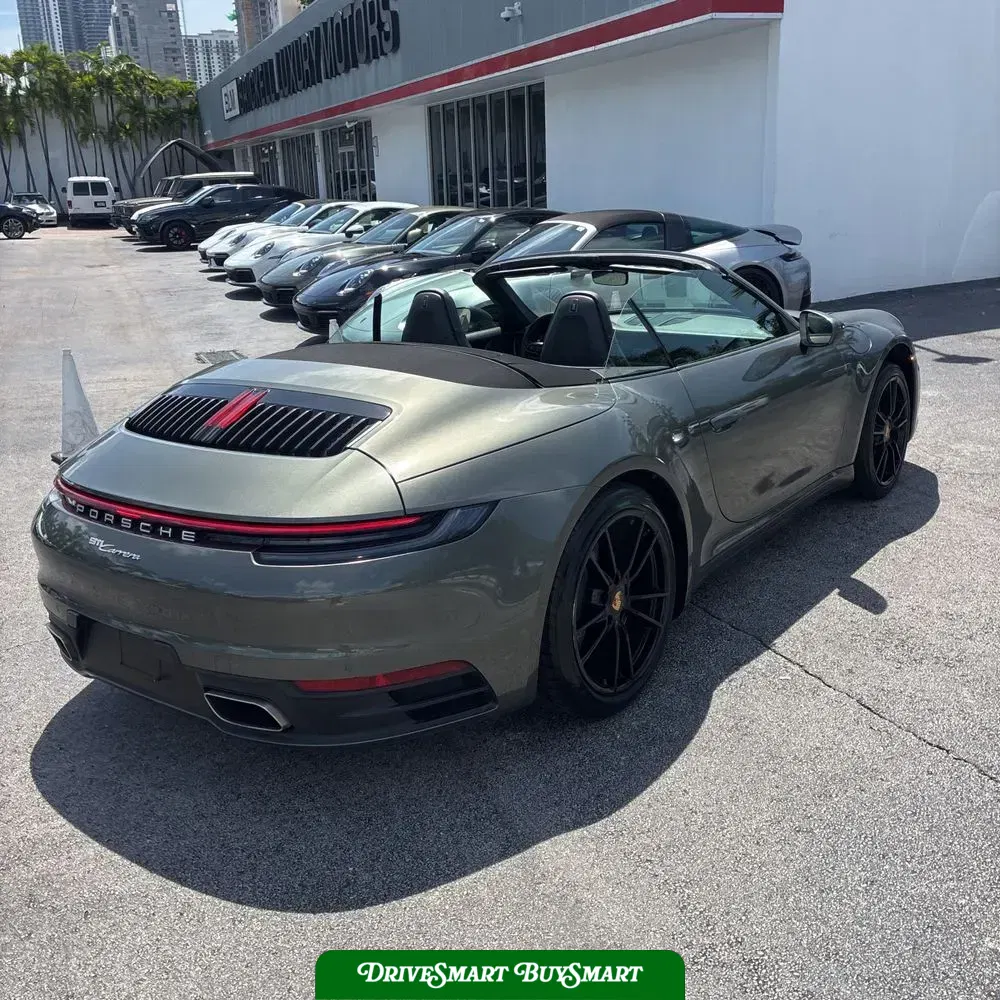 2020 Porsche 911 Carrera Cabriolet