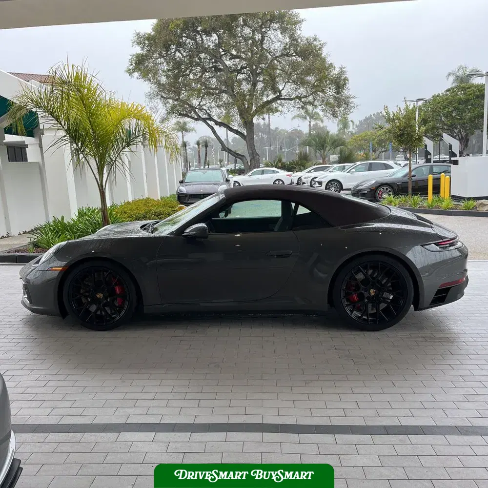 2023 Porsche 911 Carrera GTS