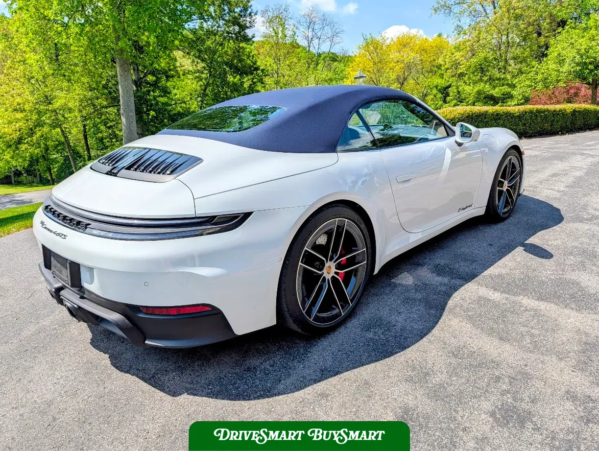 2026 Porsche 911 Carrera 4 GTS Cabriolet