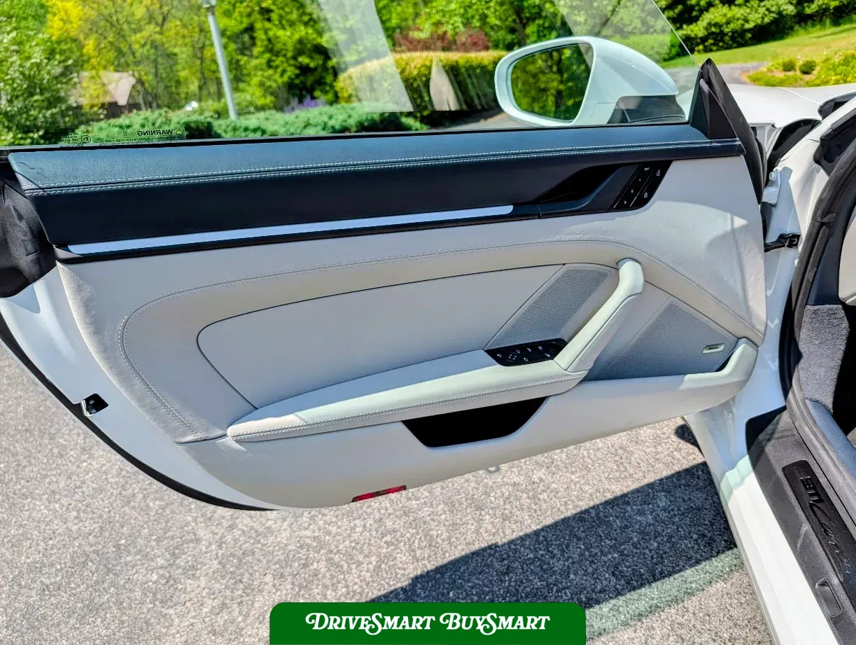 2026 Porsche 911 Carrera 4 GTS Cabriolet
