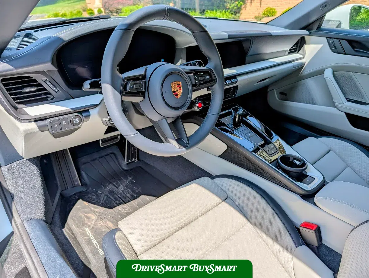 2026 Porsche 911 Carrera 4 GTS Cabriolet