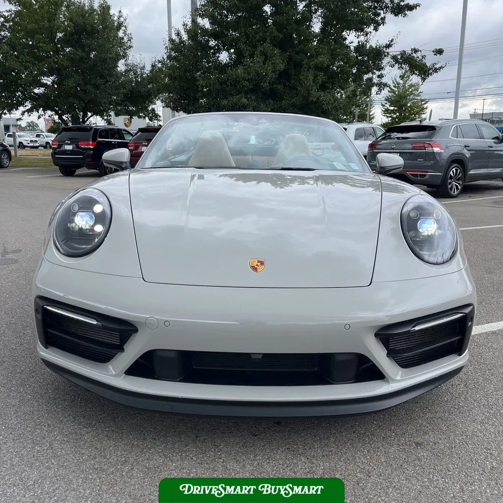2023 Porsche 911 Carrera GTS