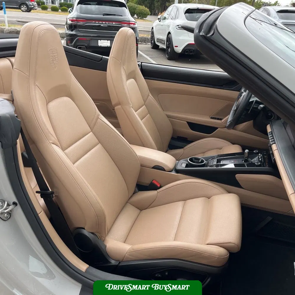 2023 Porsche 911 Carrera GTS