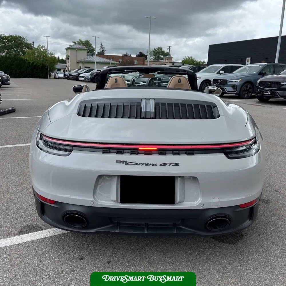 2023 Porsche 911 Carrera GTS