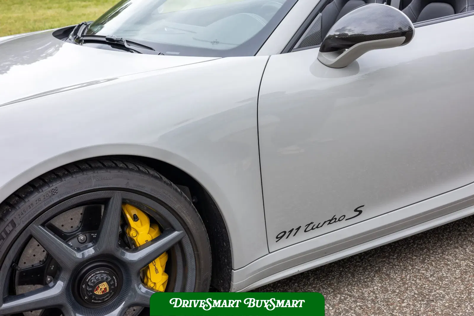 2019 Porsche 911 Turbo S Cabriolet