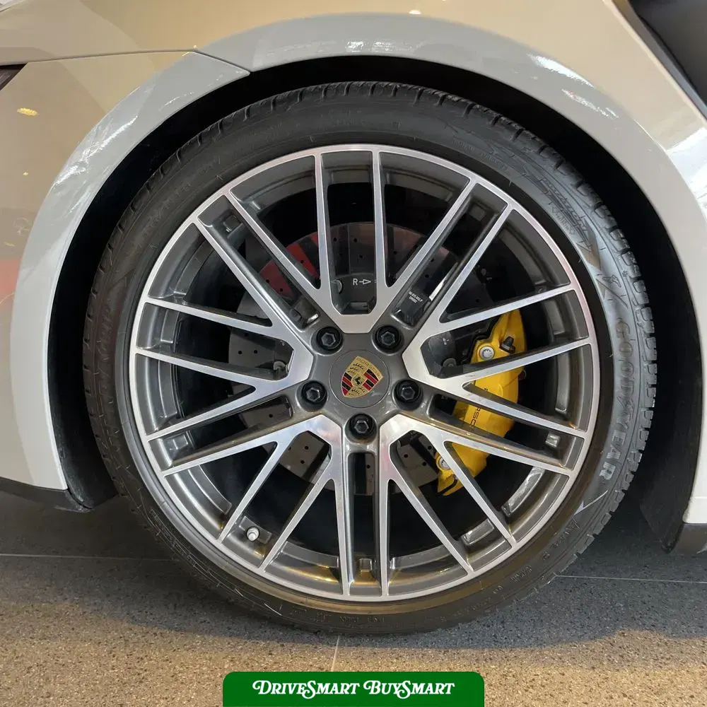 2024 Porsche 911 Turbo S