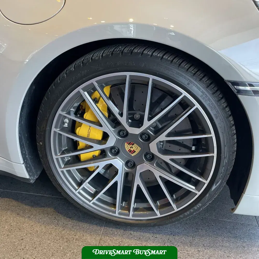 2024 Porsche 911 Turbo S