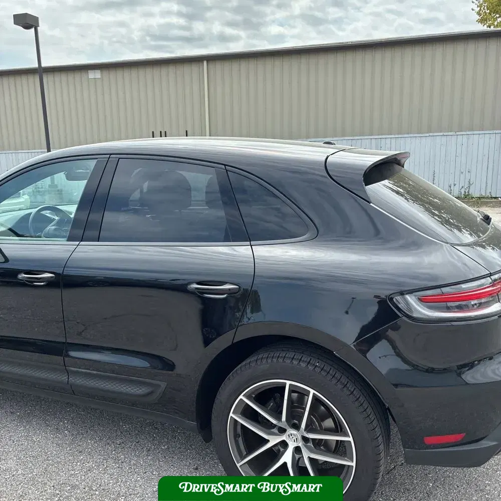 2023 Porsche Macan T