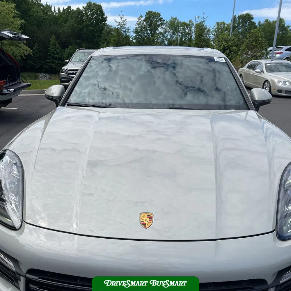 2022 Porsche Cayenne Base