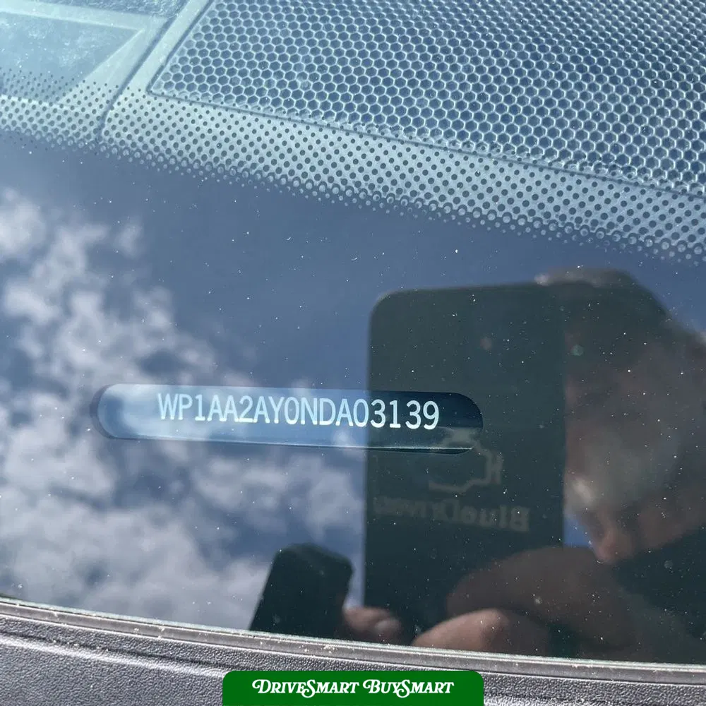 2022 Porsche Cayenne Base
