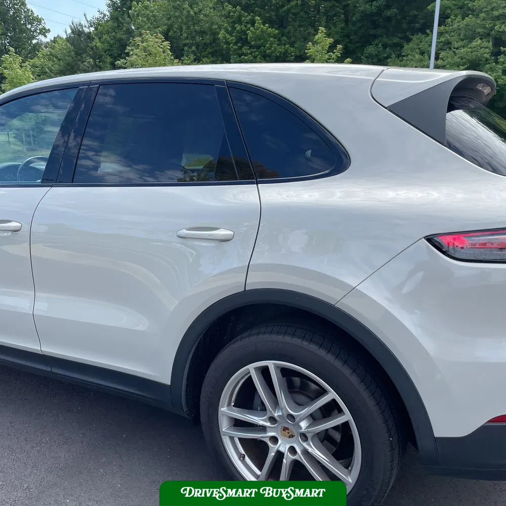 2022 Porsche Cayenne Base
