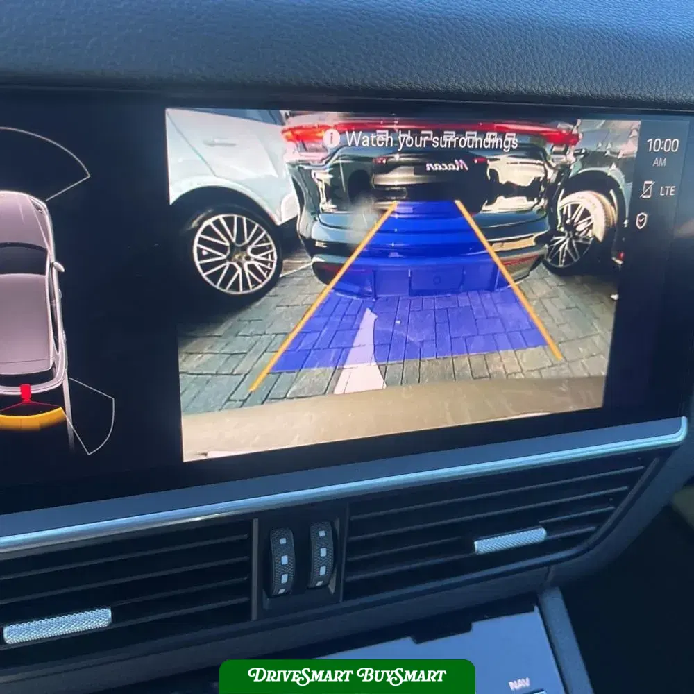 2022 Porsche Cayenne Base