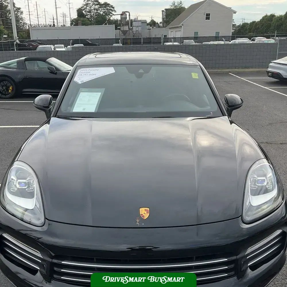 2023 Porsche Cayenne Base