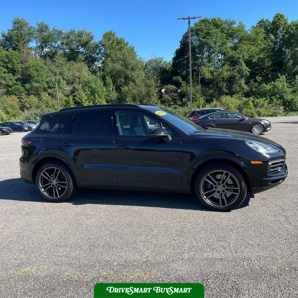 2022 Porsche Cayenne Platinum Edition