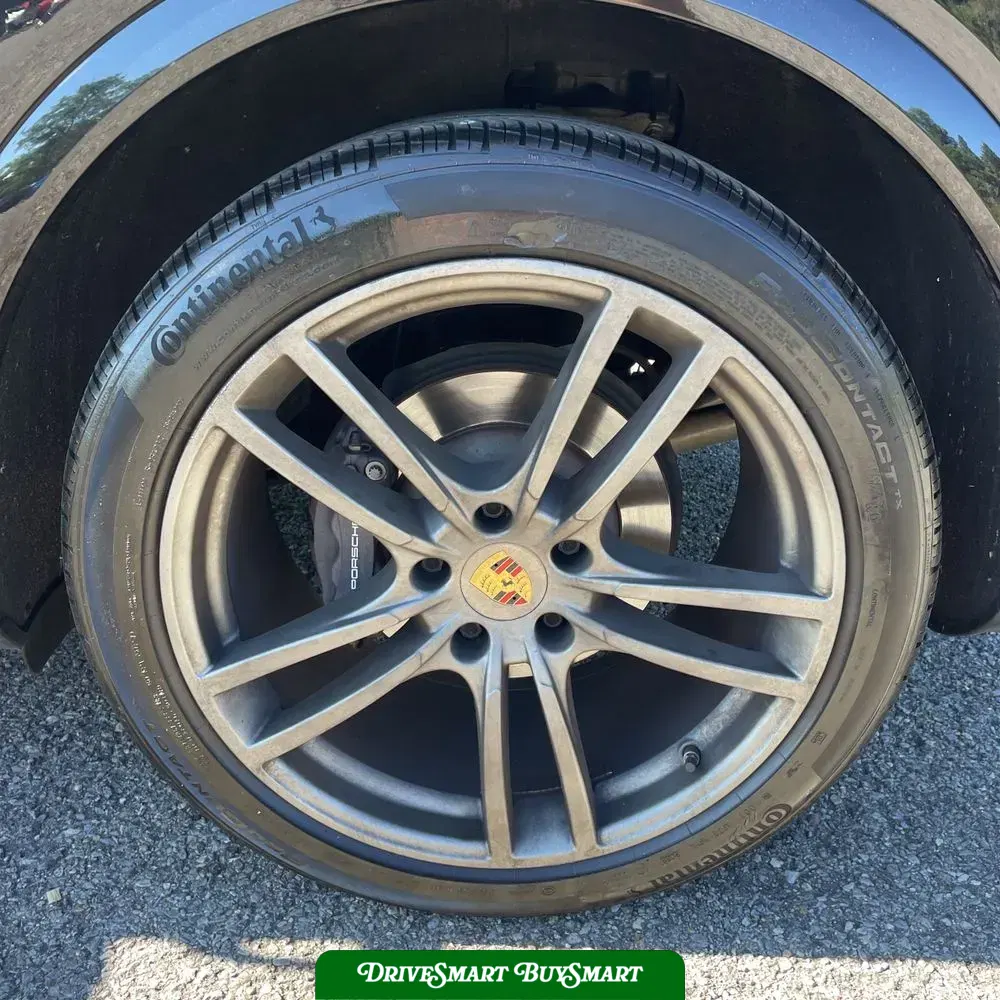 2022 Porsche Cayenne Platinum Edition